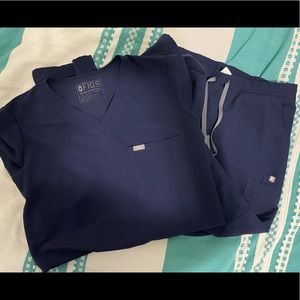 FIGS Catarina top Large/Yola Medium Petite